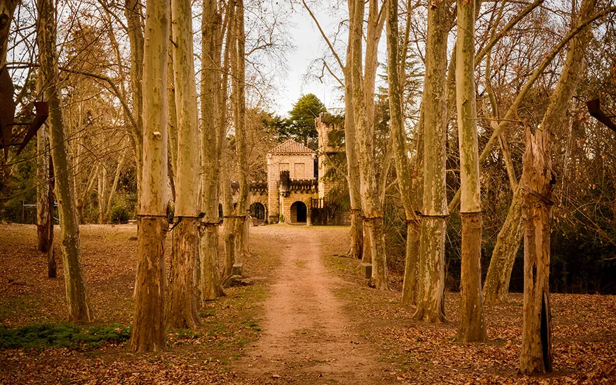03946_reljakscastle