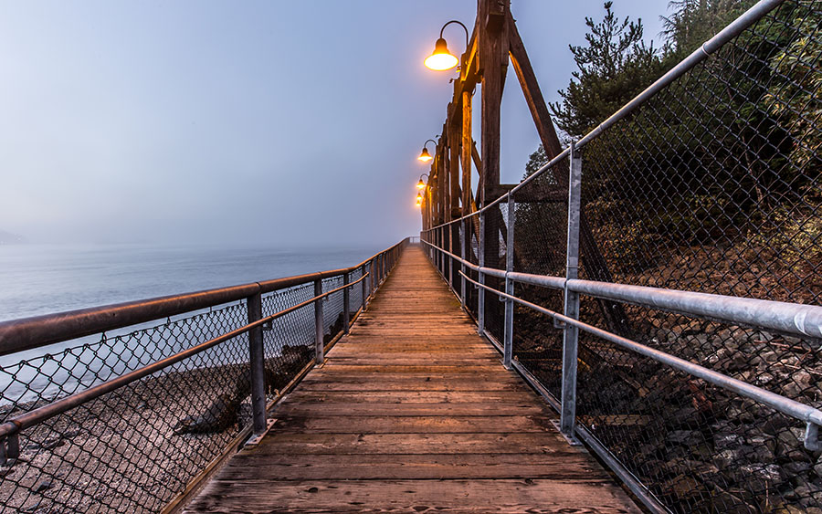 03853_foggypier