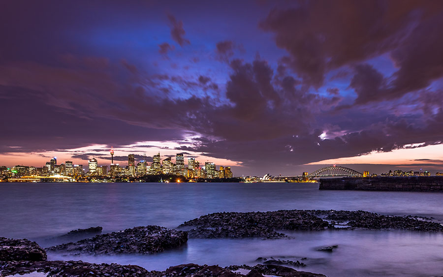 03932_nightinsydney