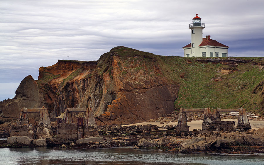 03241_gregorypointlighthouse