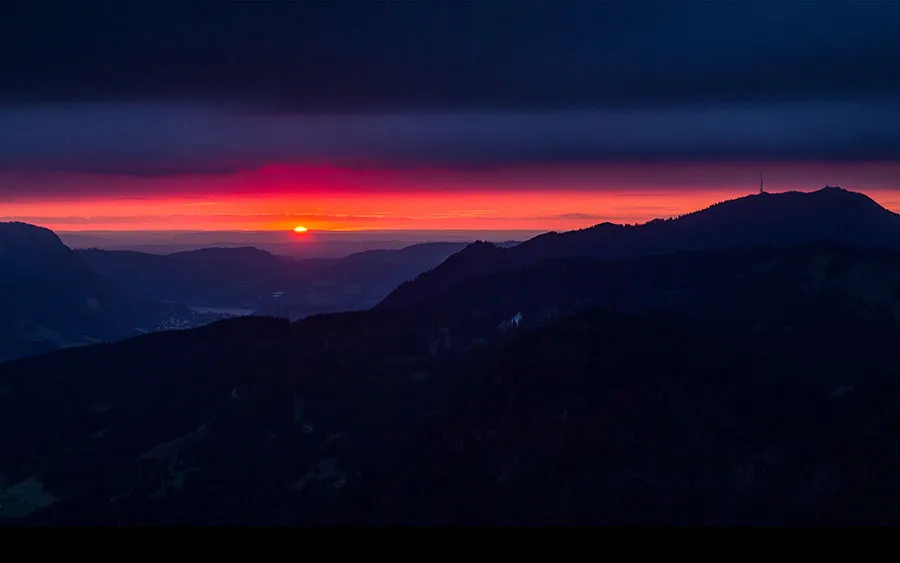03059_amazingmountainsunset
