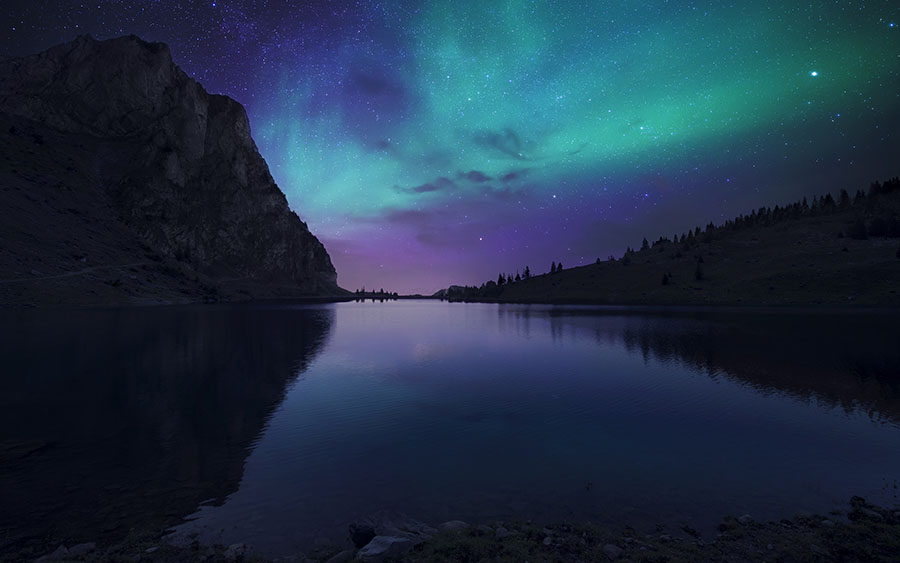 03658_nightfallatlakeaurora