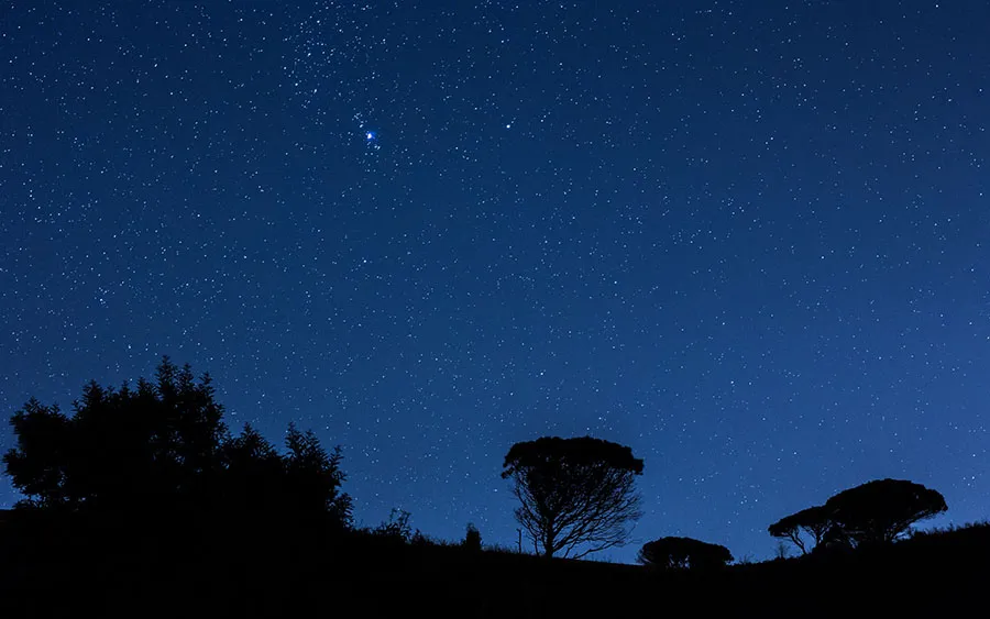03412_nightskyofsicily