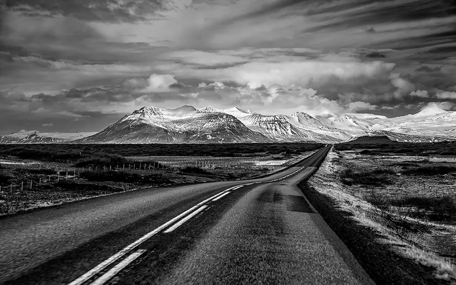 03991_theroadahead