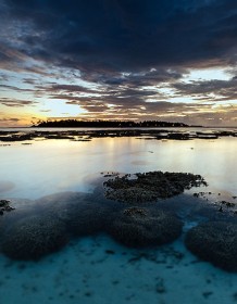 03763_coralmaldiviansunset