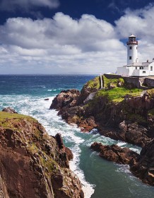 03849_thefanadlighthouse