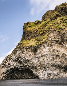 03469_icelanddyrholaeycave