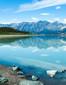 03874_reflectionintheyukon